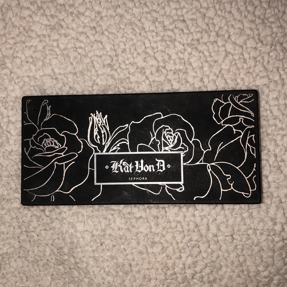 Kay Von D- True Romance Palette Ludwig